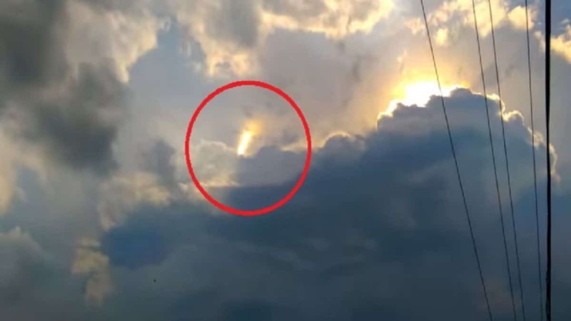 20χρονος άνδρας κατέγραφε τα σύννεφα με την κάμερα του - Μόλις κοίταξε καλύτερα του κόπηκε η ανάσα