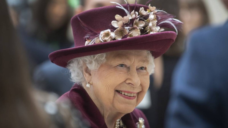 Βασίλισσα Ελισάβετ: Με αυτό τον τρόπο δε θα δηλητηριαστεί ποτέ - Οι Αυτοκράτορες που την «πάτησαν»