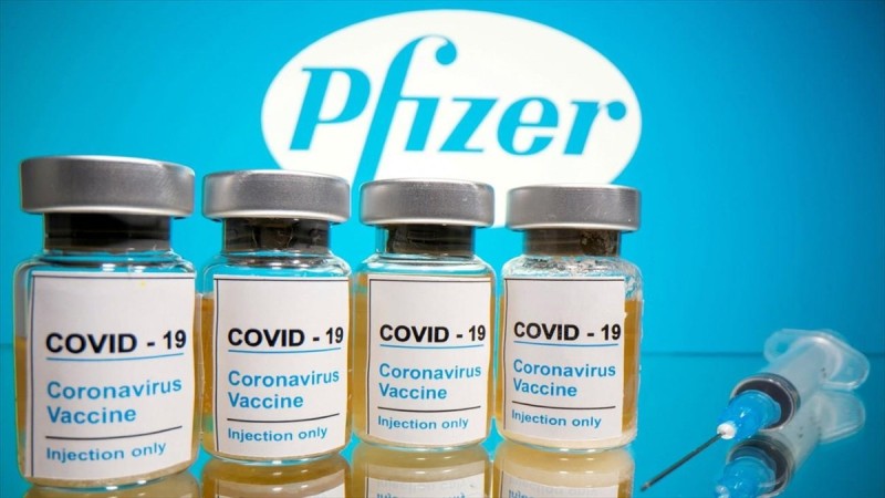 Θησαυρίζει η Pfizer: Το αστρονομικό ποσό των 26 δισ. δολαρίων από τα εμβόλια