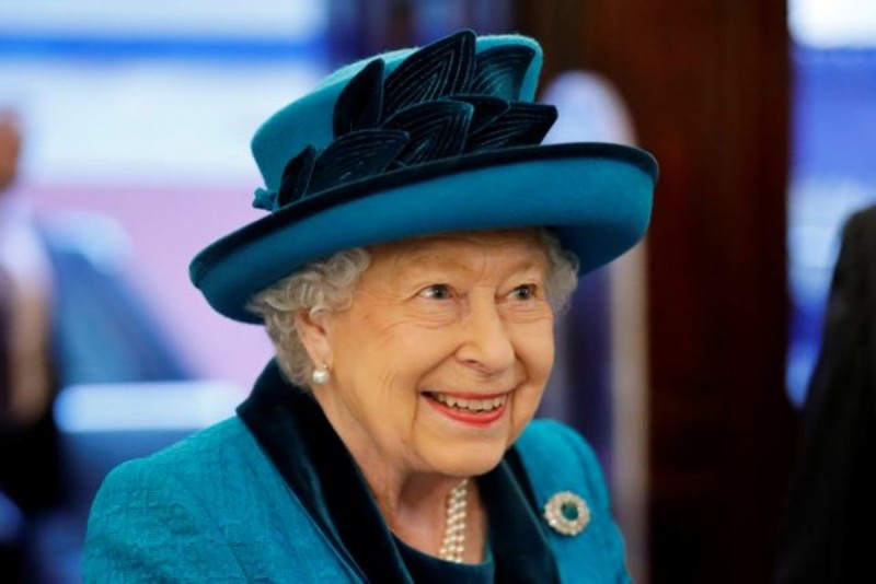 17 απίθανα πράγματα που δεν ξέρουμε για την βασίλισσα Ελισάβετ