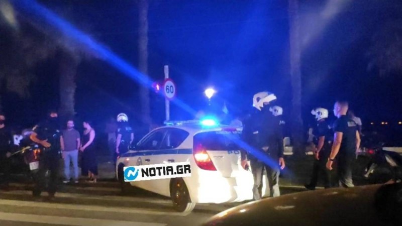 Παλαιό Φάληρο: Αστυνομικός της ΔΙΑΣ πέρασε με κόκκινο και παρέσυρε πεζή!