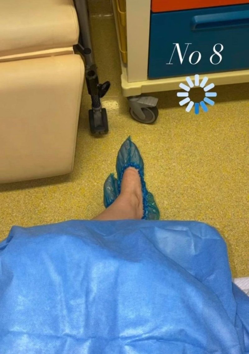 Η φωτογραφία της Ιώννας μέσα από το χειρουγείο μετά την επίθεση με το βιτιρόλι