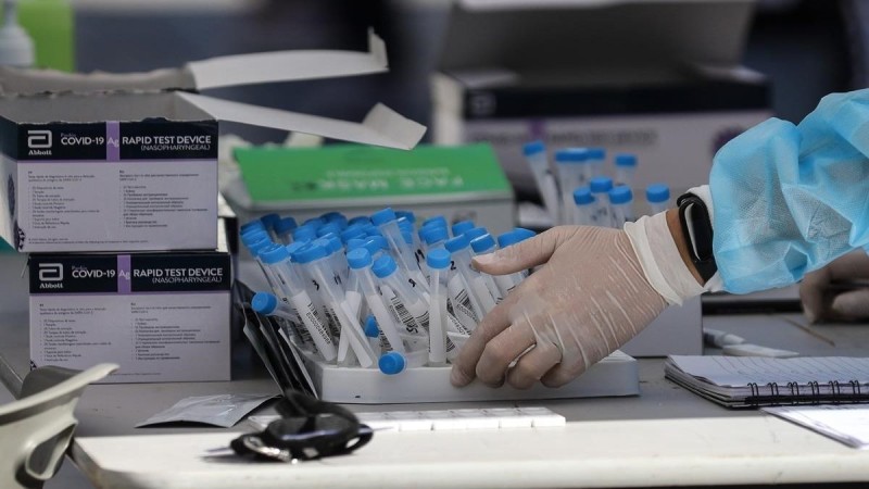 Αχαΐα: Οι φαρμακοποιοί χορηγούν ξανά δωρεάν self test