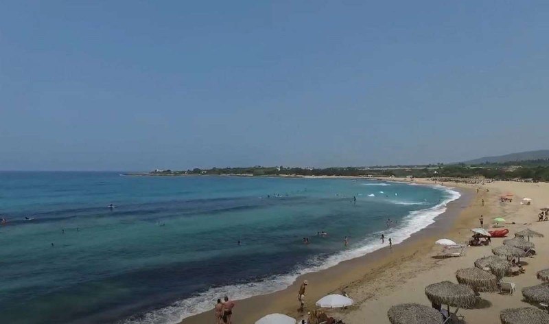 Λαγκούβαρδος: Η παραλία απόκοσμης ομορφιάς στη Μεσσηνία