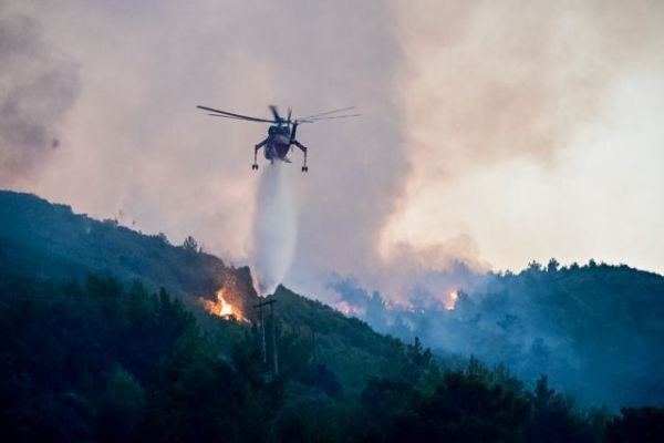 Πυρκαγιά στη Σάμο