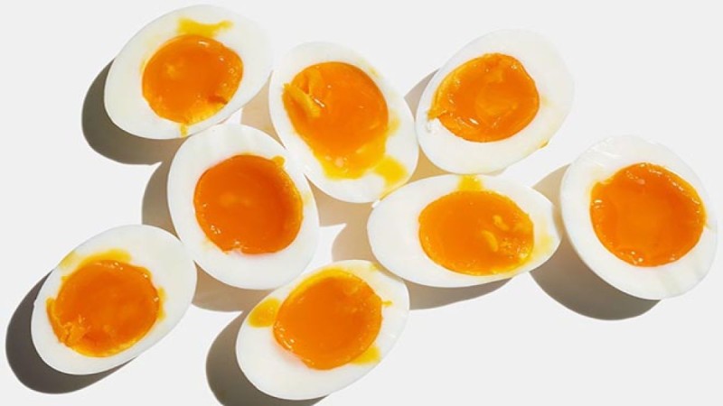 Άρχισα να τρώω 3 βραστά αυγά την ημέρα για ένα μήνα – Αυτά είναι τα αποτελέσματα
