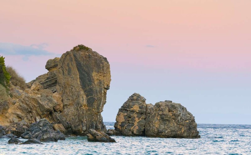 Ερωτοσπηλιά, Πόρτο Ράφτη