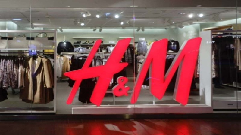 H&M: Αυτό είναι το φόρεμα που θα αγαπήσεις!