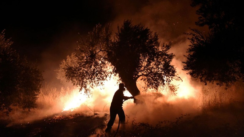 Πέραμα συλλήψεις εμπρησμό