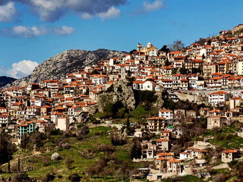 Αγόριανη: Το όμορφο χωριό του Παρνασσού που είναι ιδανικός προορισμός για μονοήμερη εκδρομή