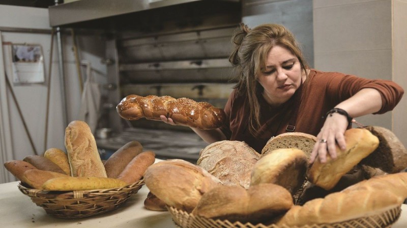 Αυξήσεις «φωτιά» σε βασικά προϊόντα, ακόμα και στο ψωμί - Ποιοι οι λόγοι