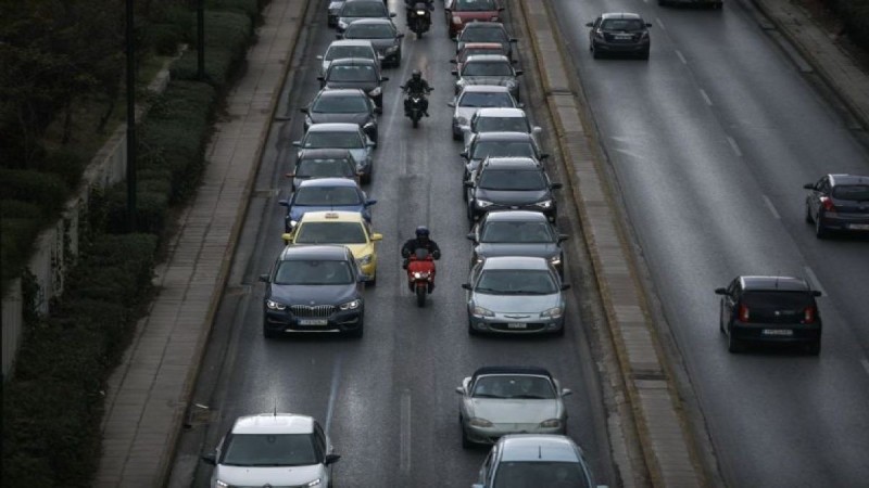 Κίνηση στους δρόμους: Άνοιξε το κέντρο της Αθήνας - Πού παρατηρούνται καθυστερήσεις