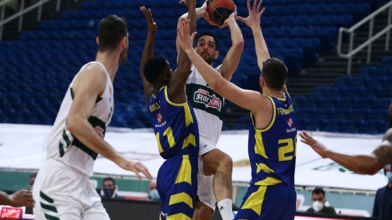 Super Cup: Παναθηναϊκός - Λαύριο 74-61: Σούπερ Οκάρο, όπλο η άμυνα!