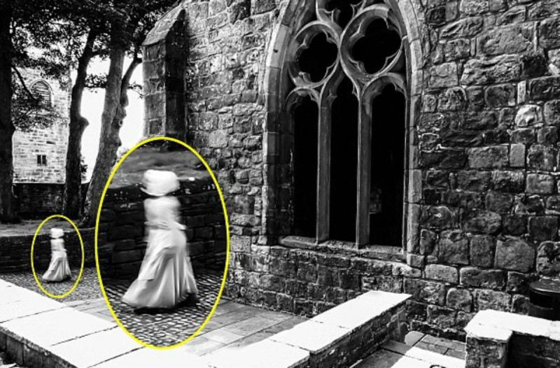 34χρονος έβγαλε φωτογραφία μεσαιωνικό κάστρο - Έπαθε σοκ όταν είδε στην κάμερα...