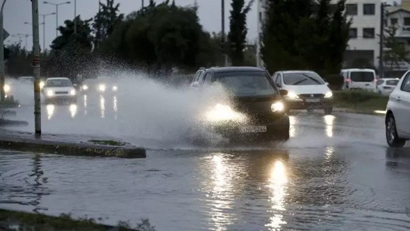 Προβλήματα στους δρόμους λόγω της κακοκαιρίας - Που διακόπηκε η κυκλοφορία