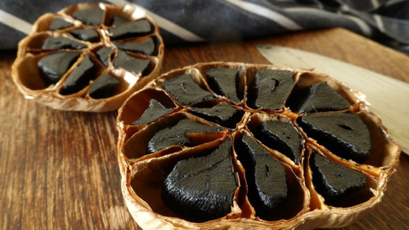 Μαύρο σκόρδο: Το θαυματουργό superfood που σώζει ζωές!