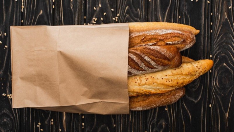 Γιατί βάζουν το ψωμί σε χαρτοσακούλα; Ποιο το μυστικό;