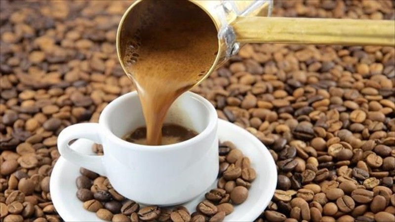 Ξεχάστε τον καφέ - Οι 8 τρόποι για να έχετε περισσότερη ενέργεια το πρωί (video)
