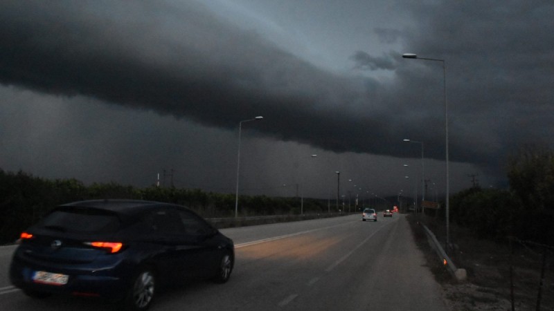 Μήνυμα 112 εν όψει κακοκαιρίας σε Ιόνιο, Ήπειρο, Θεσσαλία, Στερεά Ελλάδα και Πελοπόννησο