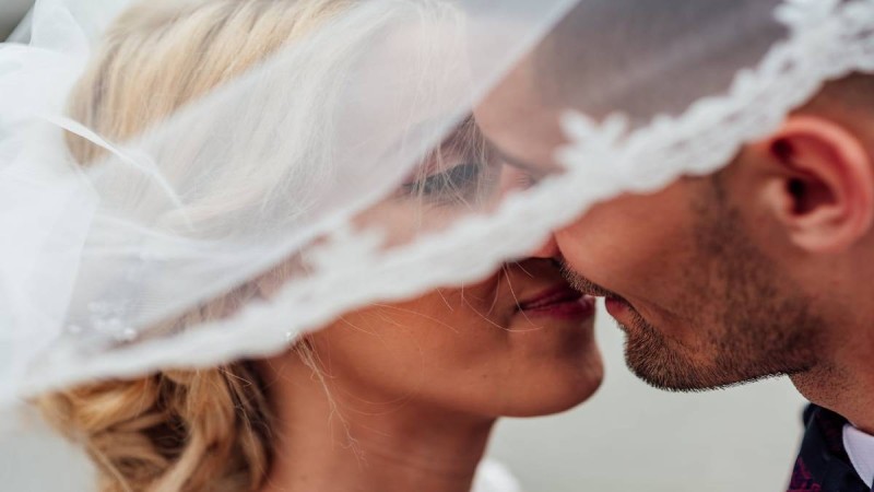 Σοκαριστική αποκάλυψη: Αυτές είναι οι καλύτερες ημερομηνίες για να παντρευτείτε το 2022