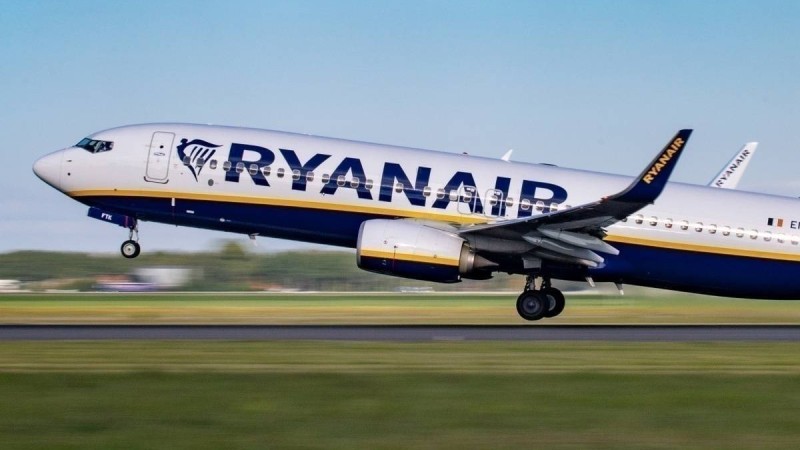 Σκάνδαλο μεγατόνων με τη Ryanair: Η αντίδραση της εταιρείας όταν ανακοινώνετε ότι δεν μπορείτε να ταξιδέψετε