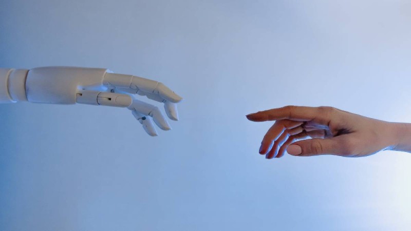 Πώς η τεχνητή νοημοσύνη βοηθά τους ανθρώπους στη θεραπεία