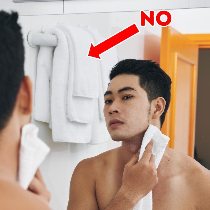 10 λάθη που κάνουμε στο μπάνιο και μας βλάπτουν χωρίς να το καταλαβαίνουμε και πως να τα διορθώσουμε