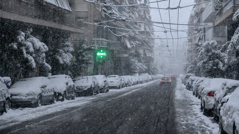 Τι θα ισχύσει αύριο και μεθαύριο για σχολεία, βρεφονηπιακούς, τηλεργασία, δικαστήρια και εμβολιασμούς