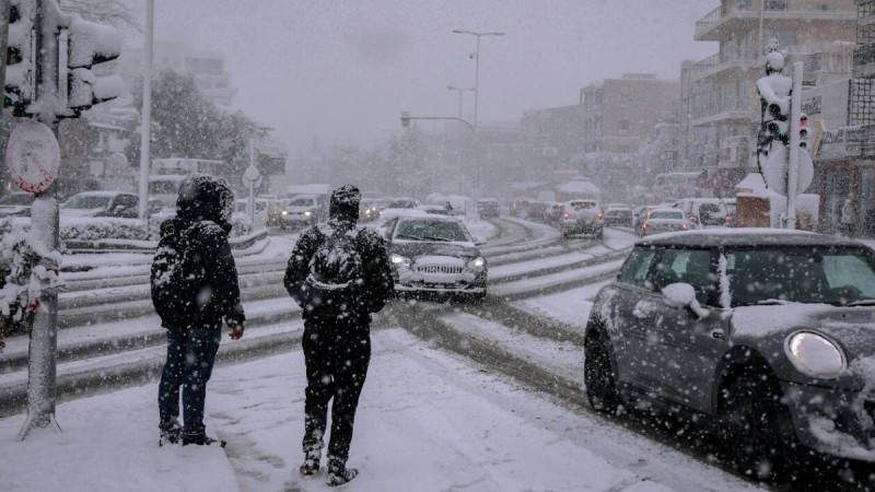 Κακοκαιρία Ελπίδα: Σε ποιες περιοχές θα ισχύσει γενική αργία - Τι θα συμβεί με τηλεκπαίδευση και ΜΜΜ