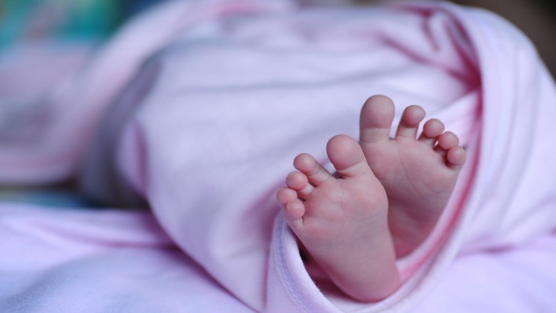  Γυναίκα με covid γέννησε κοριτσάκι στο νοσοκομείο Καστοριάς