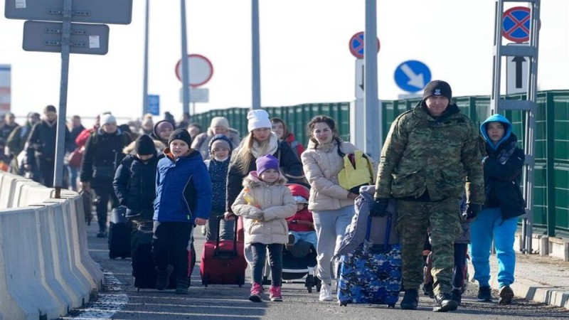 Πόλεμος στην Ουκρανία: 1032 Ουκρανοί πρόσφυγες στην Ελλάδα - Σχέδιο κυβέρνησης για την υποδοχή τους