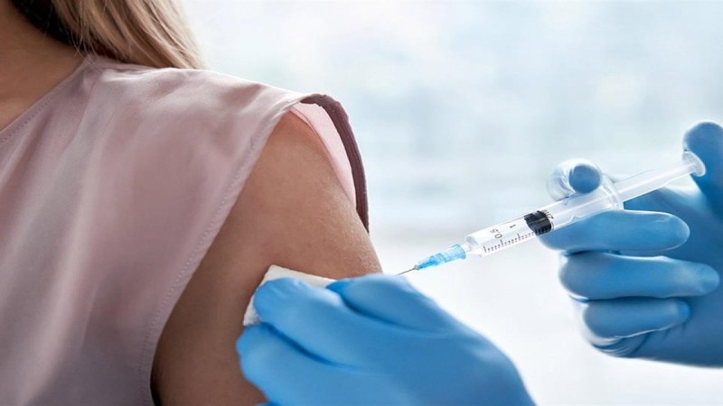 Κορωνοϊός: Ανοίγει το μεσημέρι της Τρίτης (1/3) η πλατφόρμα για το εμβόλιο της Novavax (video)