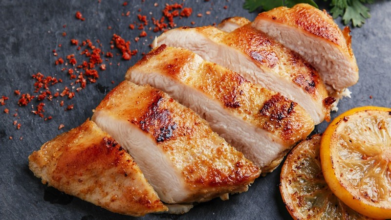 Λαχταριστή και γρήγορη συνταγή για το πιο νόστιμο κοτόπουλο της «τεμπέλας»!