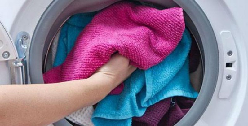 Τόσο καιρό χρησιμοποιούσατε λάθος το πλυντήριο σας - Το μυστικό για πεντακάθαρα ρούχα