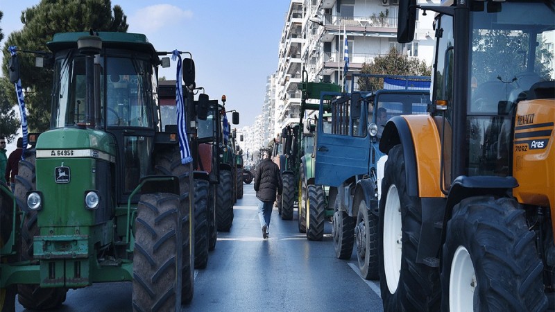 Κινητοποιήσεις αγροτών: Βγαίνουν τα τρακτέρ στους δρόμους – Ραντεβού στον κόμβο Νίκαιας
