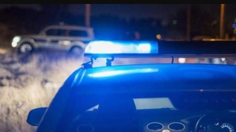 Θρίλερ στη Νέα Ιωνία: Εγκλωβισμένος διαρρήκτης απειλεί αστυνομικούς