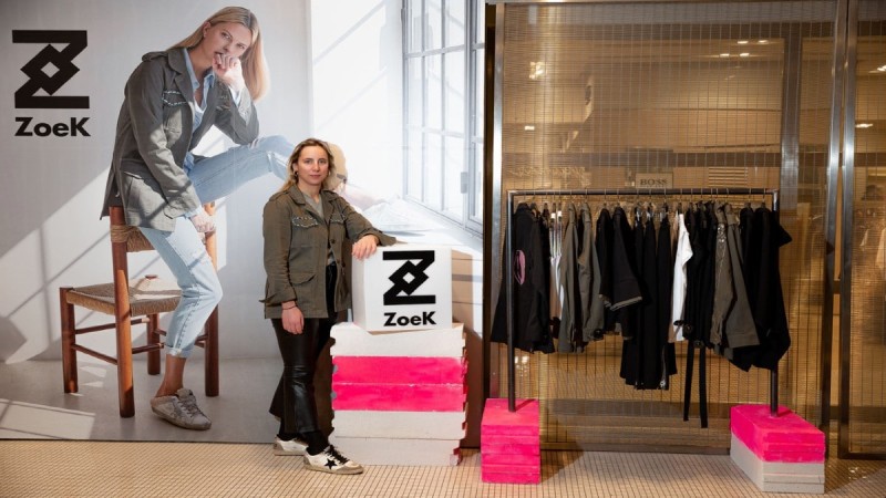 ZoeK: Το ελληνικό fashion brand της Ζωής Κέρος έρχεται στο attica Golden Hall για να προσφέρει μια μοναδική εμπειρία με unique jackets