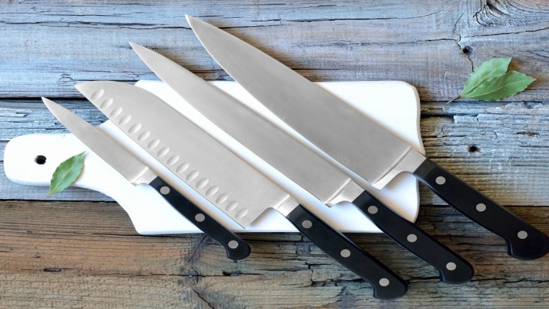 Σκουριασμένα μαχαίρια; Το μυστικό για να απαλλαγείτε μια και καλή