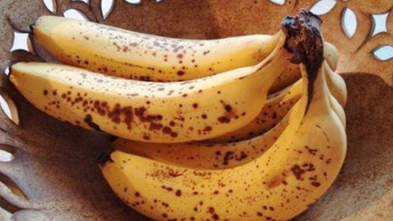 Tι συμβαίνει στο σώμα σας όταν καταναλώνετε ώριμες μπανάνες με μαύρα στίγματα - Πότε μπορούν να προκαλέσουν θάνατο;
