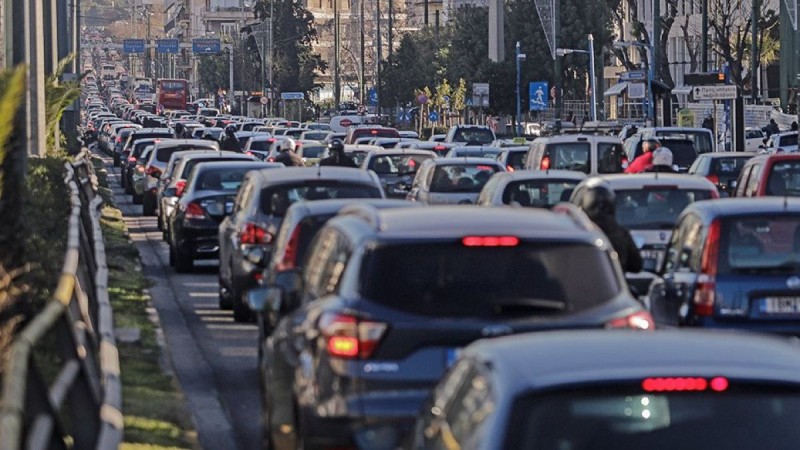 Κυκλοφοριακό κομφούζιο σε περιοχές στην Αθήνα