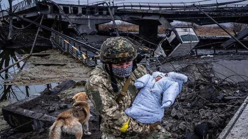 Πόλεμος στην Ουκρανία: Ο Ζελένσκι απορρίπτει το ρωσικό τελεσίγραφο για παράδοση της Μαριούπολης - Συνεχίζονται οι βομβαρδισμοί στο Κίεβο (video)