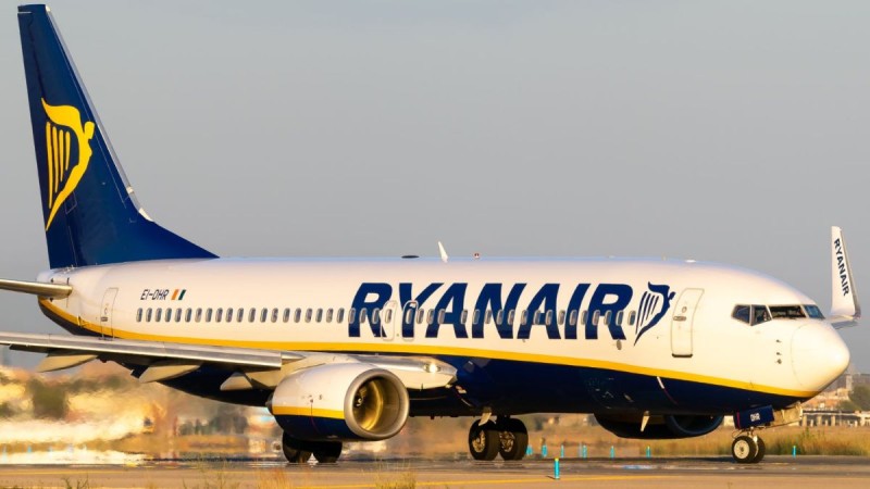 Τρομερές προσφορές της Ryanair: Εισιτήρια από 25 ευρώ!