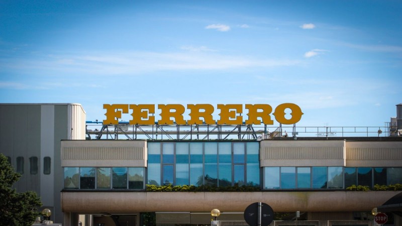H Ferrero προβαίνει σε αυτόβουλη προληπτική ανάκληση συγκεκριμένων παρτίδων προϊόντων Kinder στην Ελλάδα που έχουν παραχθεί στο Βέλγιο