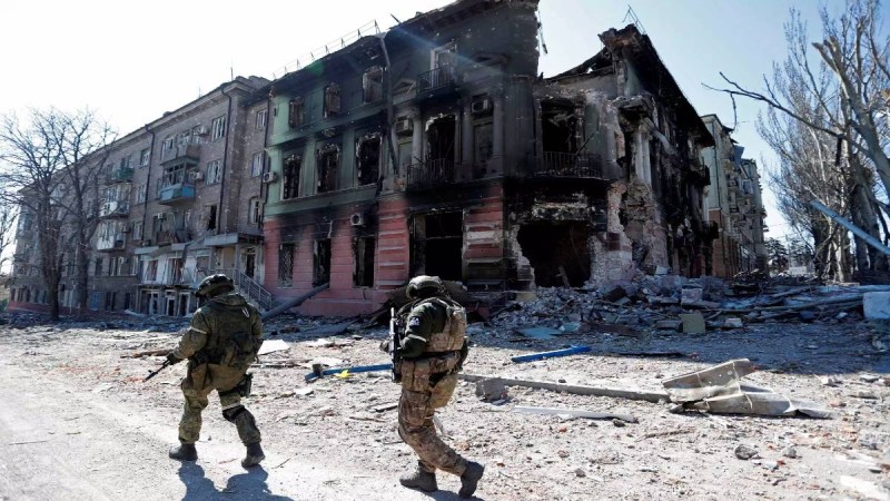 Πόλεμος στην Ουκρανία: Τελεσίγραφο της Μόσχας στους στρατιώτες που υπερασπίζονται τη Μαριούπολη να καταθέσουν τα όπλα