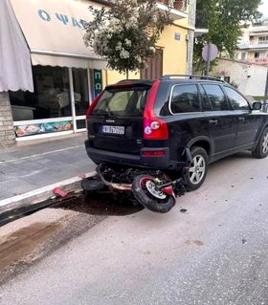  Αλεξανδρούπολη: Νεκρή 26χρονη σε τροχαίο με μηχανή