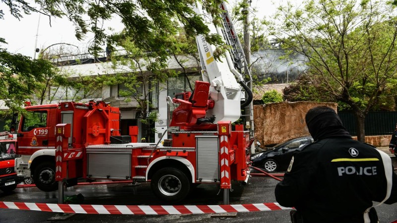 Φονική φωτιά στο Νέο Ψυχικό: Το χρονικό της τραγωδίας – Η 63χρονη μόλις είχε γίνει γιαγιά (video)