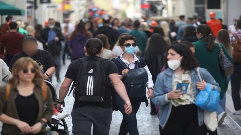 Κορωνοϊός: Μικρή πτώση με 3.269 νέα κρούσματα - 10 θάνατοι