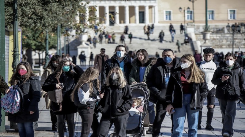 Άρση μέτρων: Τέλος οι μάσκες στους εσωτερικούς χώρους από 1η Ιουνίου - Πότε επιστρέφουν & ποιοι χώροι εξαιρούνται (Video)