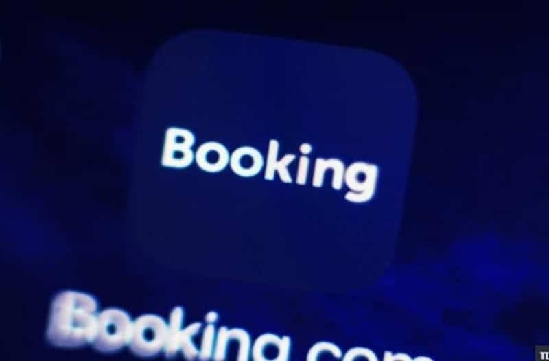 Καταγγελία σοκ για Booking.com: Αυθαίρετες χρεώσεις