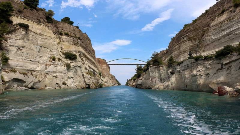 Συναγερμός στον Κορινθιακό Κόλπο